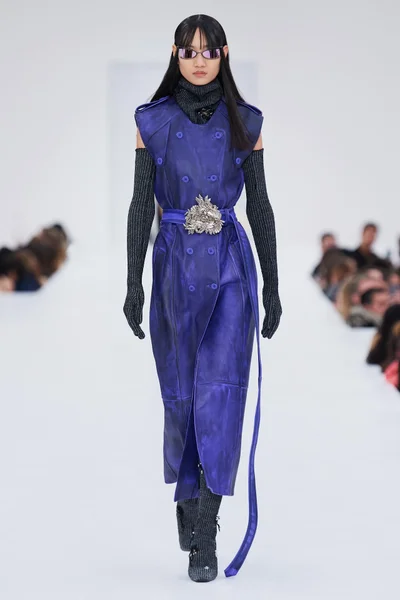 Look 22